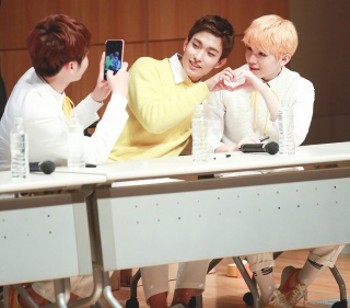 EW񂢂
